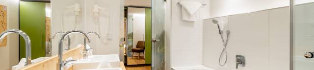 Bathroom of the family apartment at the Familotel Kaiserhof