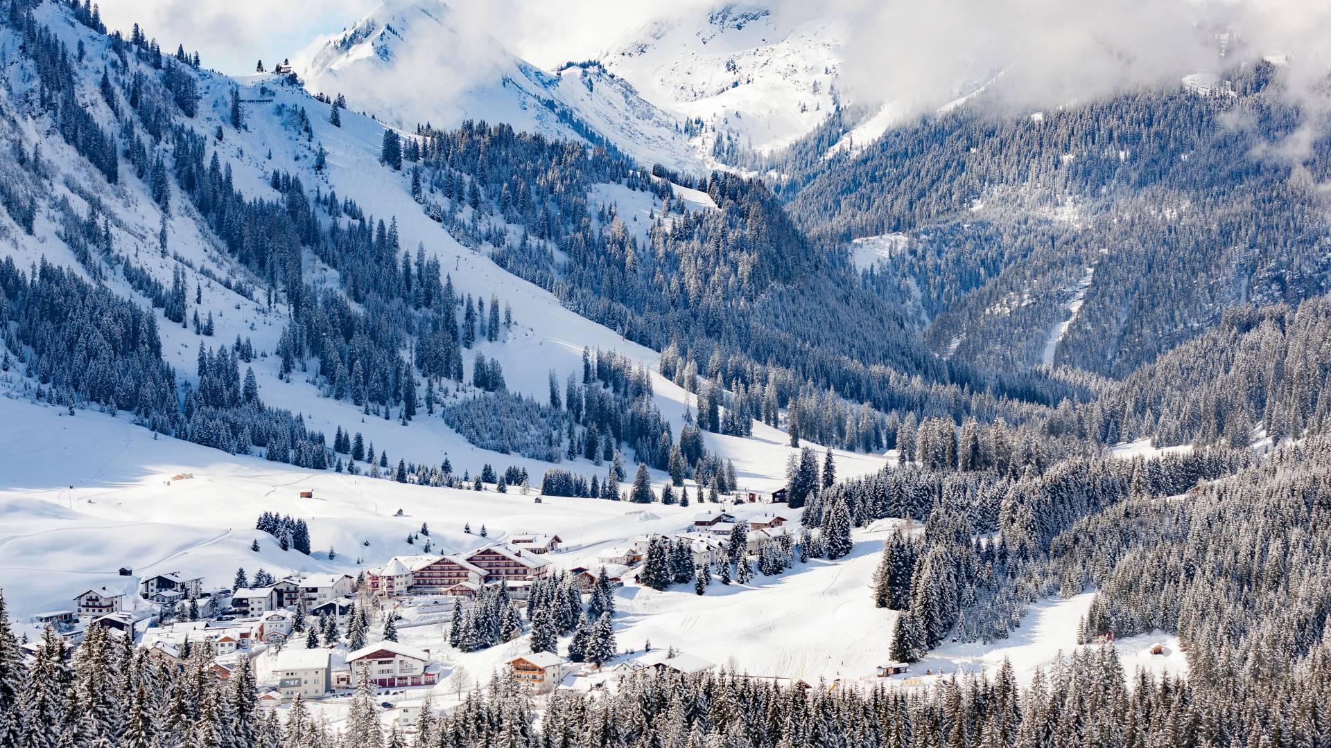 Snowy Berwang in Tyrol